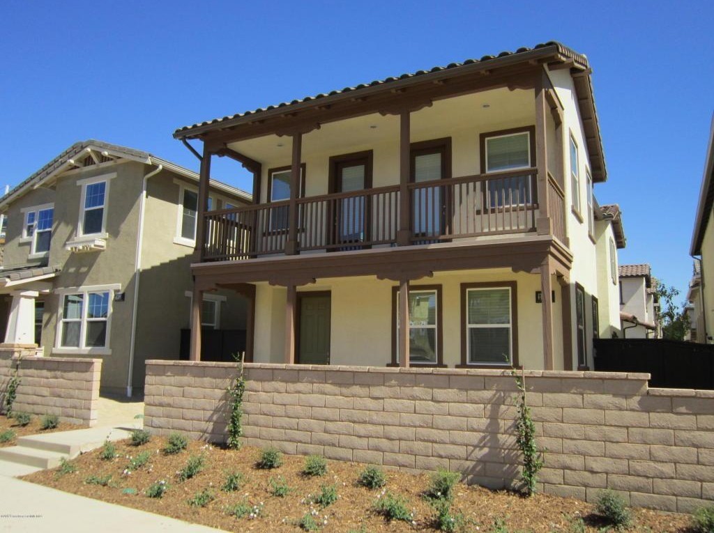 2051 Alhambra Ct - Photo 2 of 18