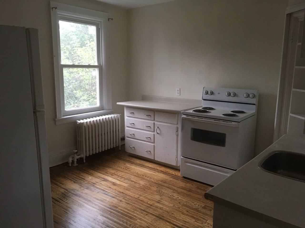 178 Glen Road - Photo 3 of 9