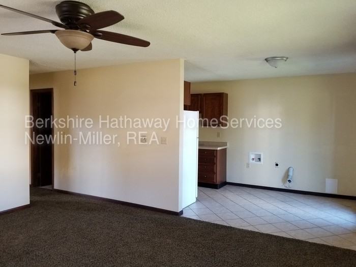 107 E McDonald St - Photo 3 of 5