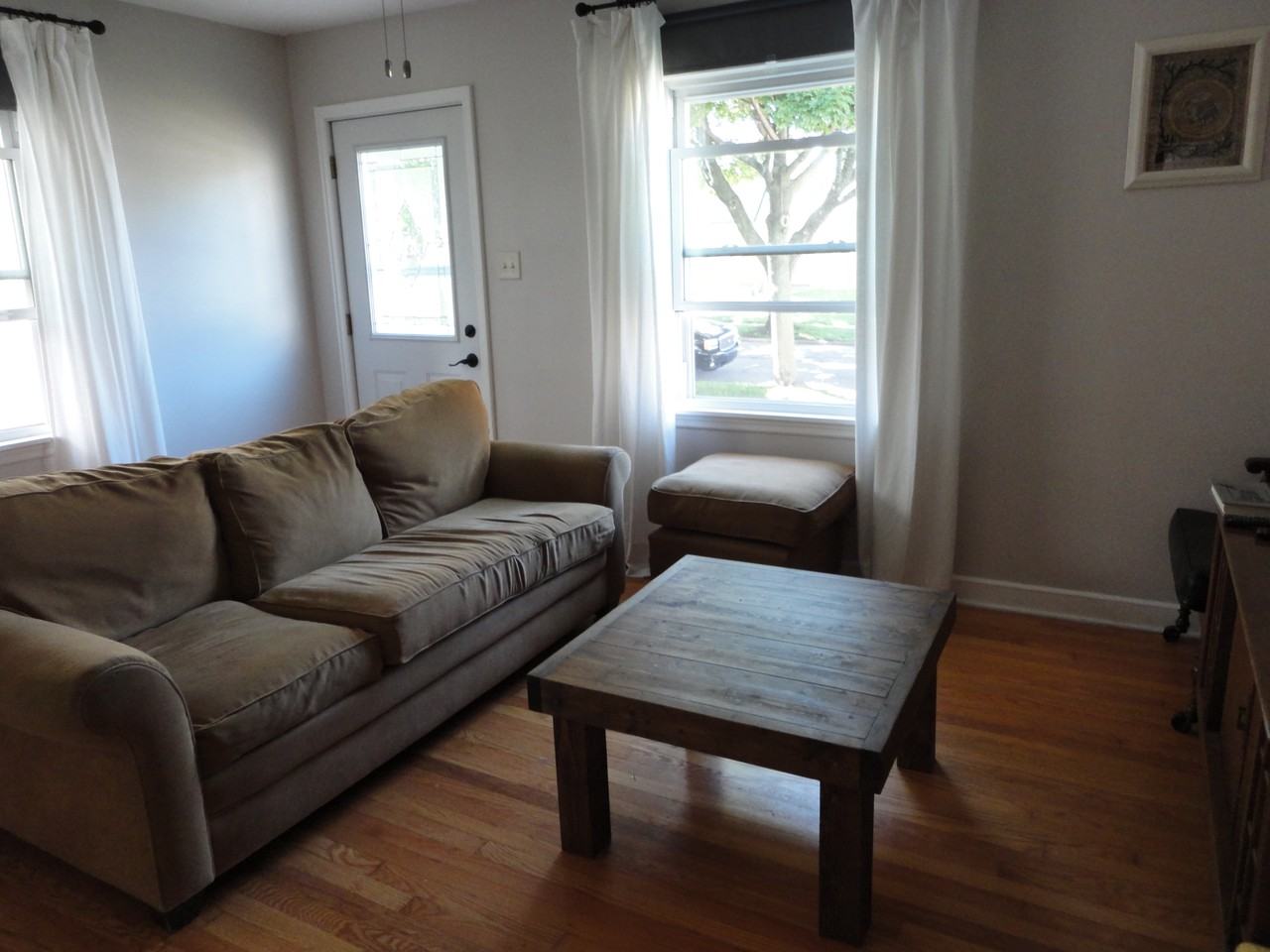 3918 S 1st Place - Photo 2 of 14