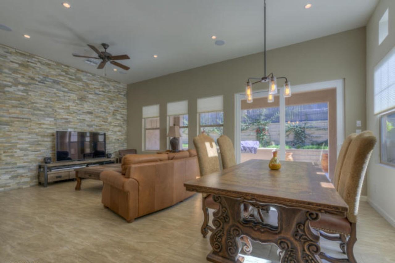 97 Almarte Dr - Photo 3 of 17