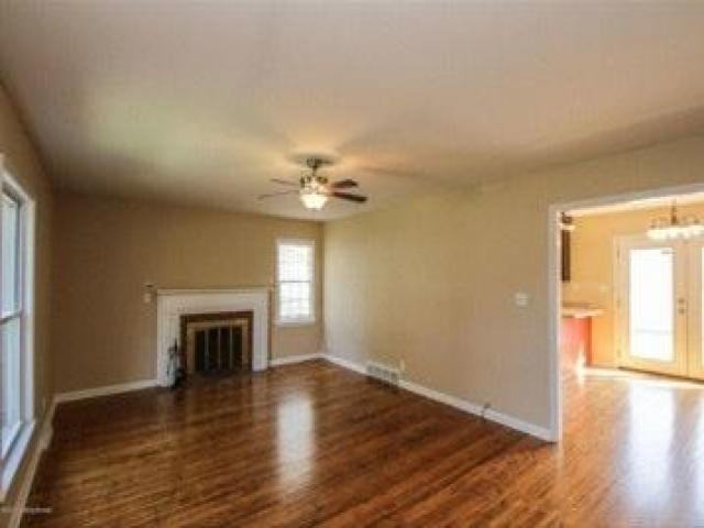 6817 Green Meadow Cir - Photo 3 of 6