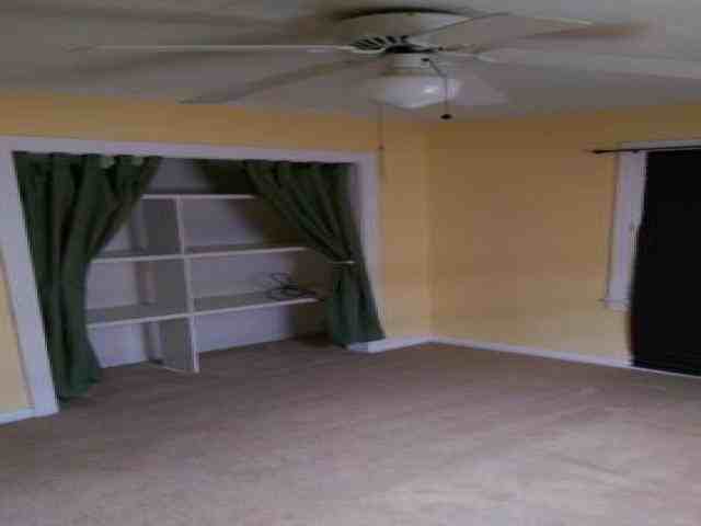 129 4th St - Photo 3 of 6