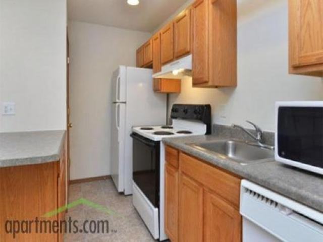 2427 W Bradley Ave - Photo 3 of 6