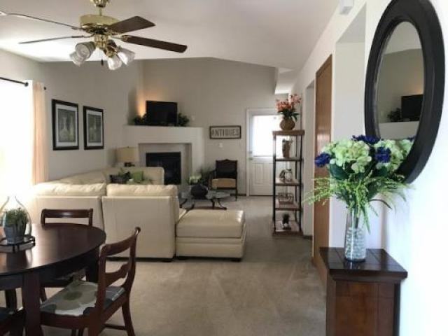 7427 SW 23rd Ct - Photo 2 of 6