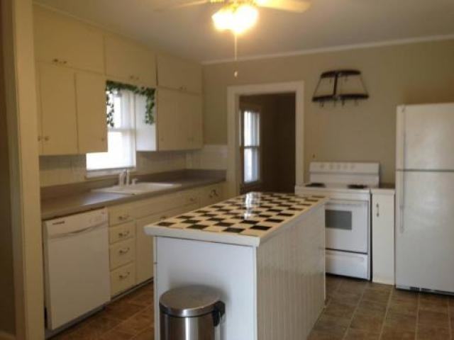 1644 S Jamestown Ave - Photo 3 of 6