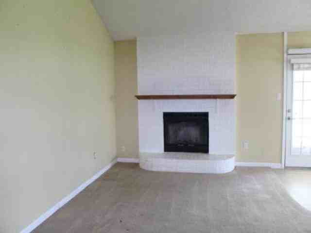 244 Calhoun Dairy Dr - Photo 3 of 6