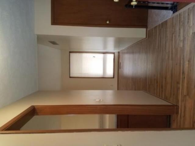 2874 N Edwards St - Photo 3 of 6