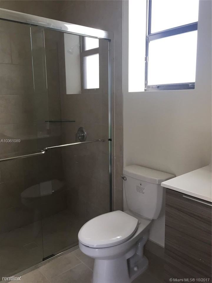 15516 NW 88th Ct - Photo 3 of 15