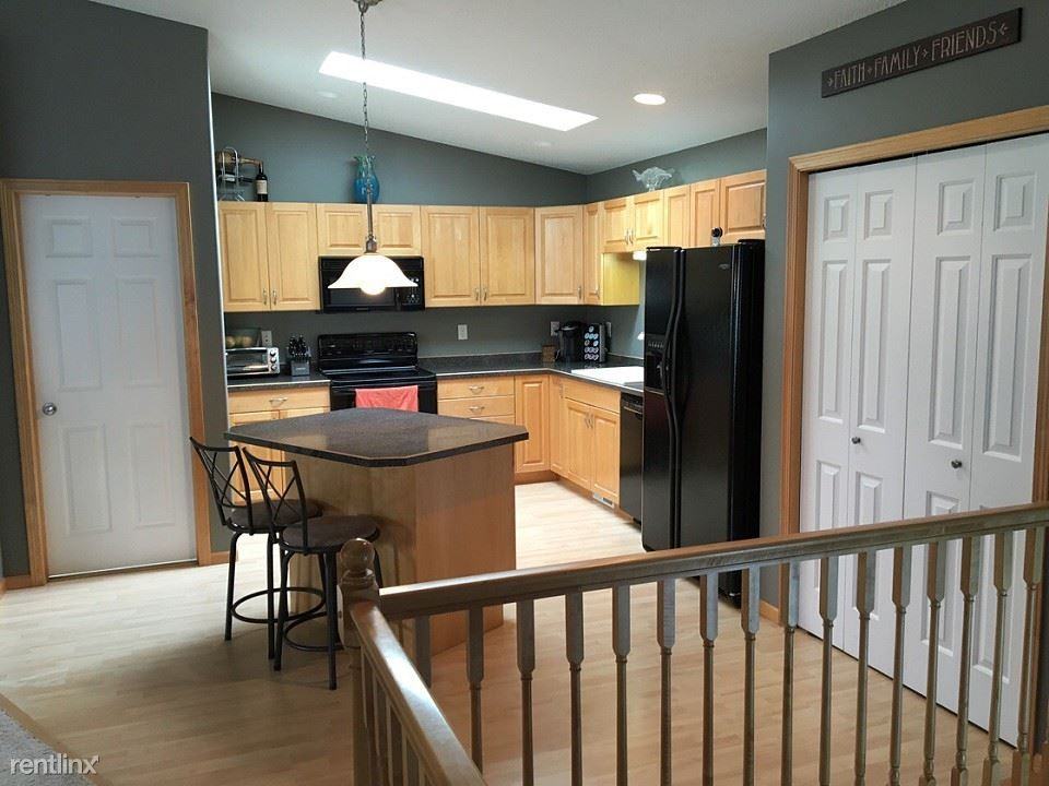 4283 39th Ave S - Photo 2 of 4