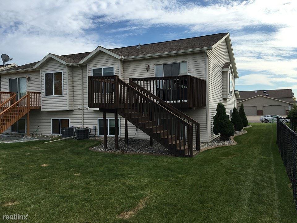 4283 39th Ave S - Photo 3 of 4