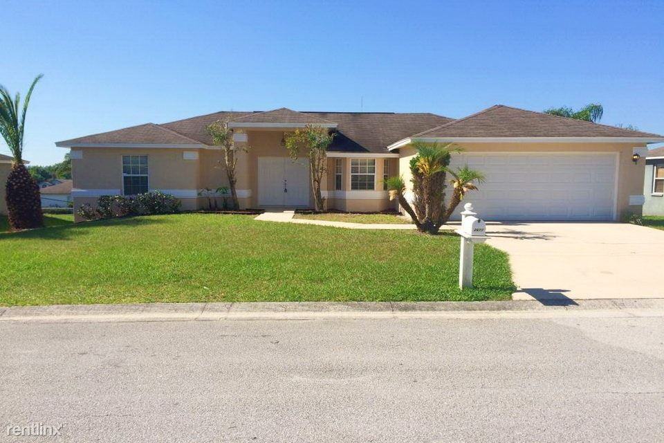 2677 Hickory Ridge Dr