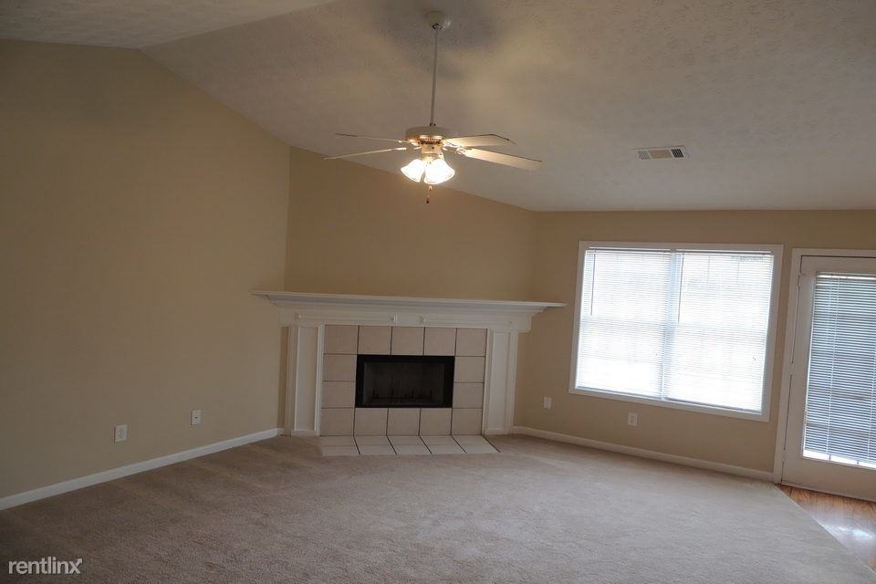 4657 Autumn Leaf Way - Photo 2 of 16