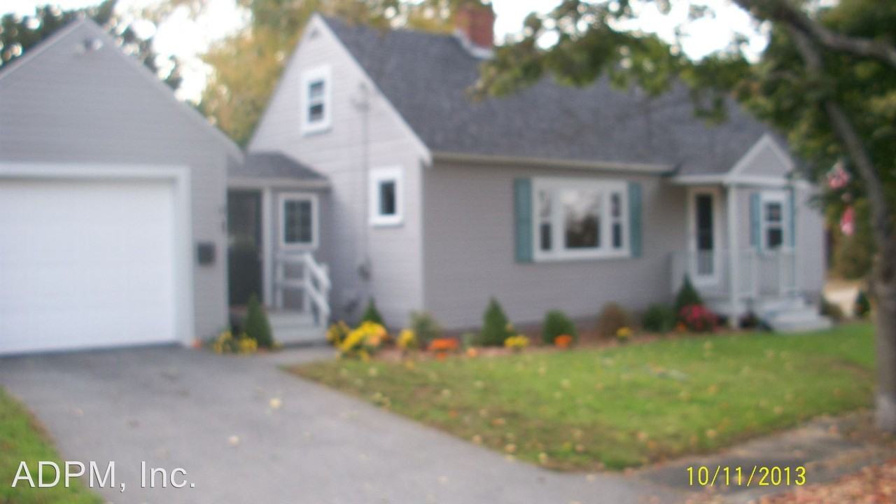 17 Farrell St - Photo 3 of 17