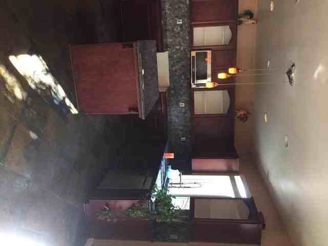 10227 Rubicon Ave - Photo 3 of 8