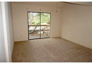 2723 Westgate Dr - Photo 3 of 20