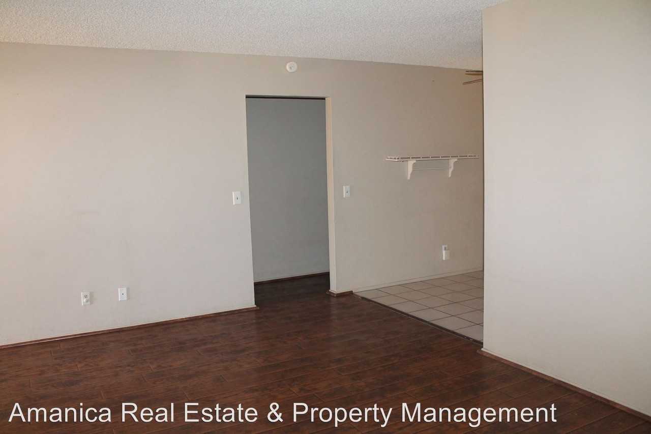 2867 Cindy Ln - Photo 2 of 4
