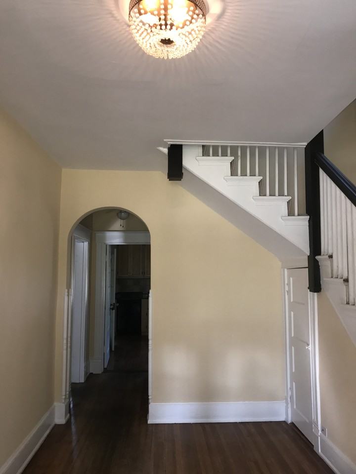 408 Maple Ave - Photo 2 of 23