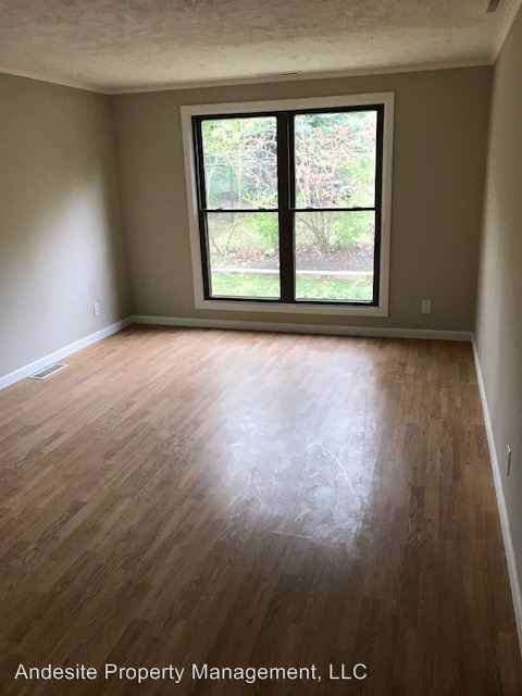 938 Som Center Rd - Photo 2 of 15