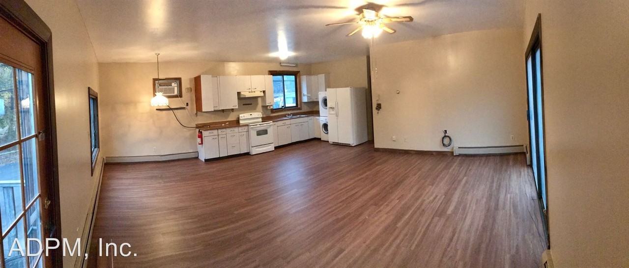 247 Main St - Photo 2 of 9