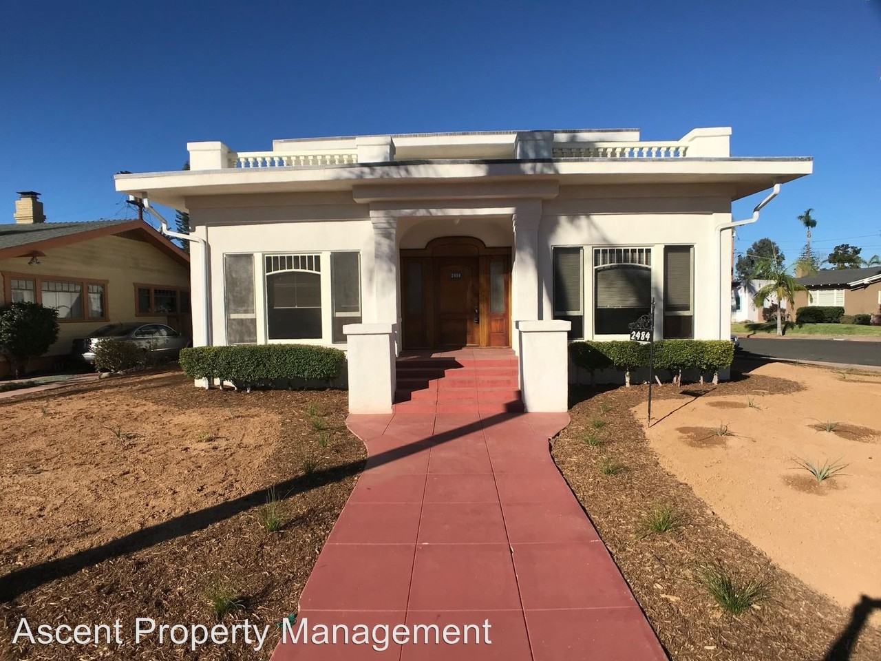 2484 Capitan Ave - Photo 2 of 23