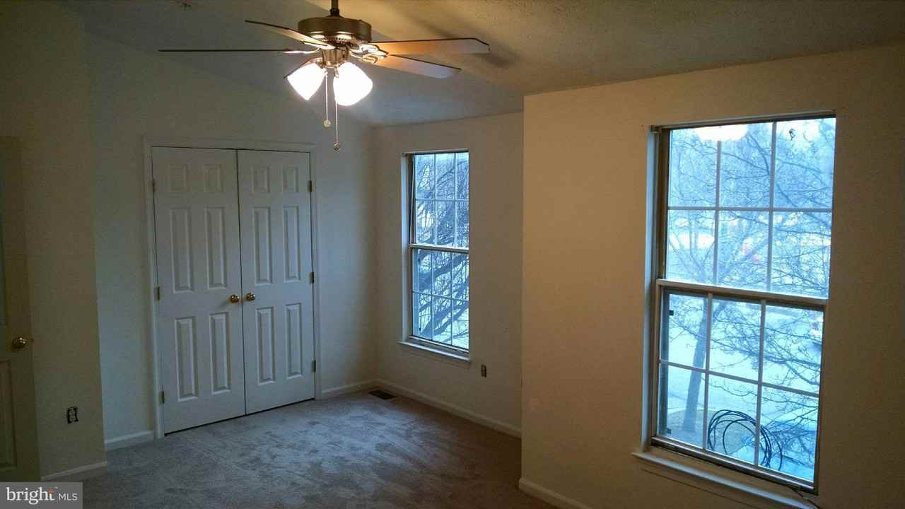 8686 Chesapeake Lighthouse Dr - Photo 3 of 8