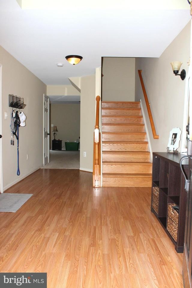 6719 Emmanuel Ct - Photo 3 of 27