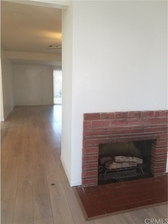 10113 Harvest Ave - Photo 3 of 23