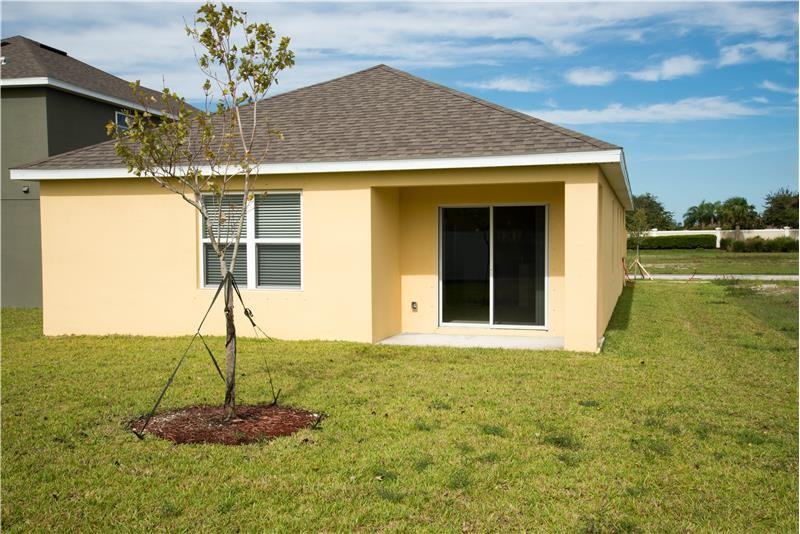 11349 SW Patterson St - Photo 2 of 17