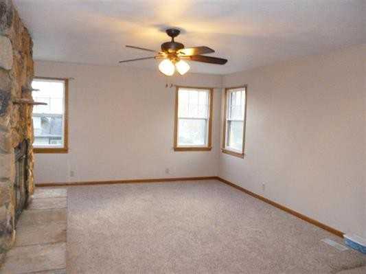 645 Regan St - Photo 2 of 25