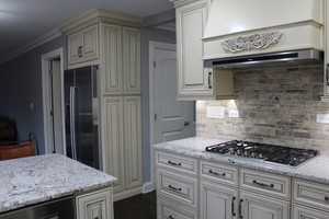 53 Wiltshire Dr - Photo 2 of 12