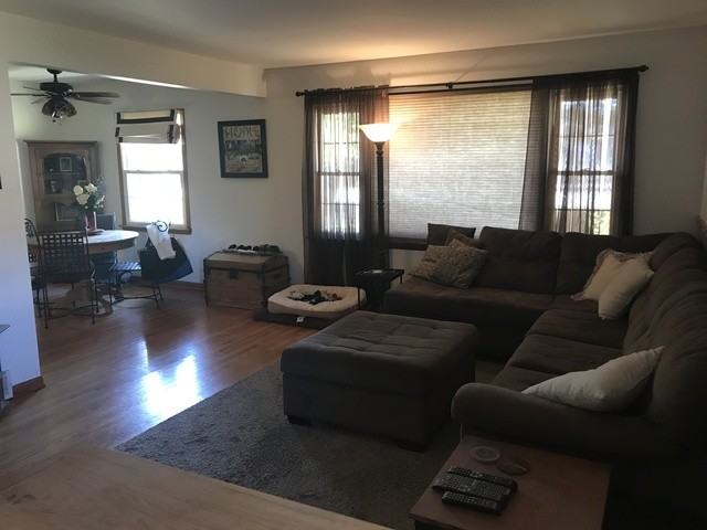 1116 Ash St - Photo 2 of 12