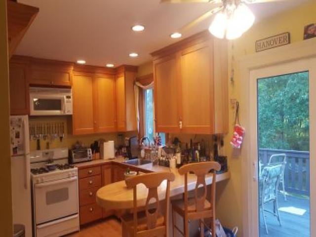 43 Pleasant St - Photo 2 of 6