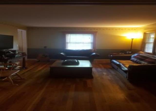 43 Pleasant St - Photo 3 of 6