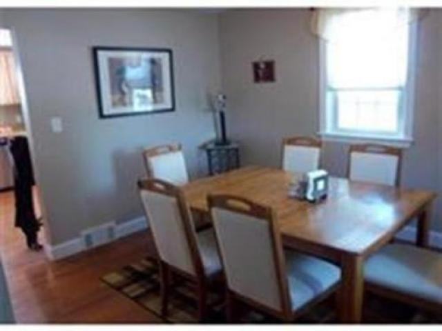 59 Sycamore St - Photo 2 of 4