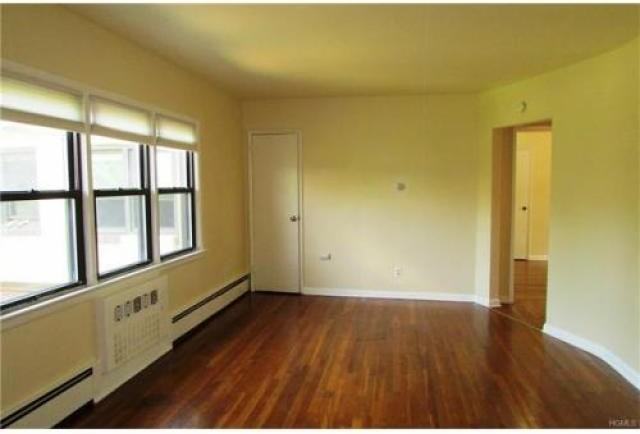 15 Cornelison Ave - Photo 2 of 6