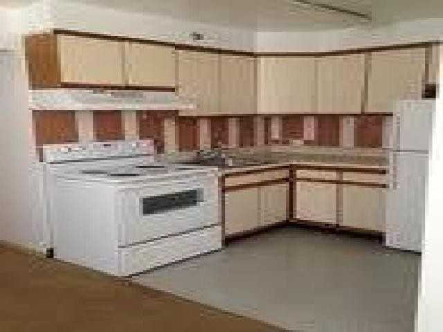 13600 Philmont Ave - Photo 2 of 6