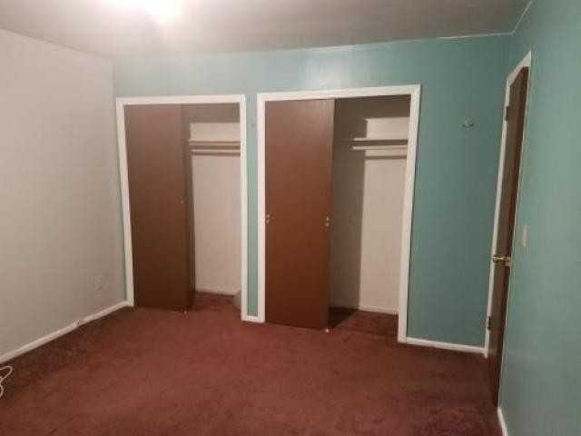 5 Waverly Pl - Photo 2 of 6