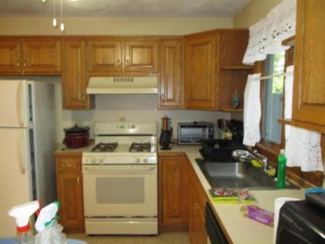 62 Kibby Ln - Photo 2 of 6