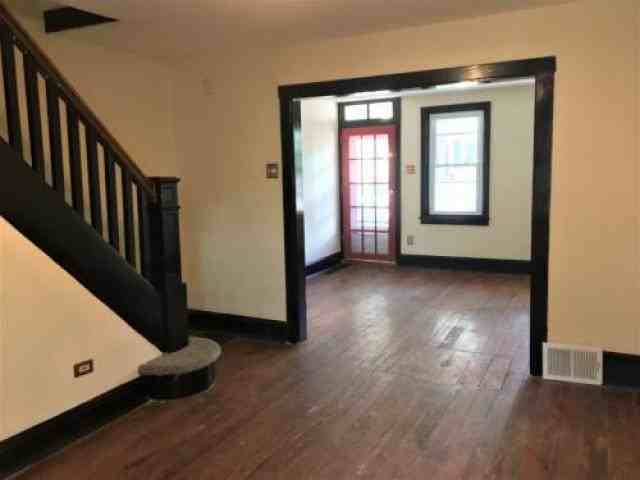 13 W 6th St - Photo 2 of 6