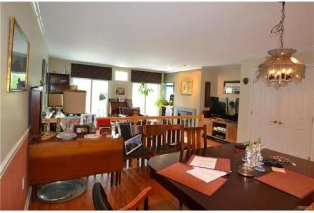 214 Gair St - Photo 2 of 6