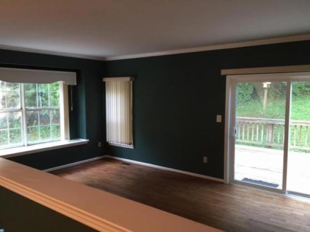 101 Roseman Ct - Photo 3 of 6