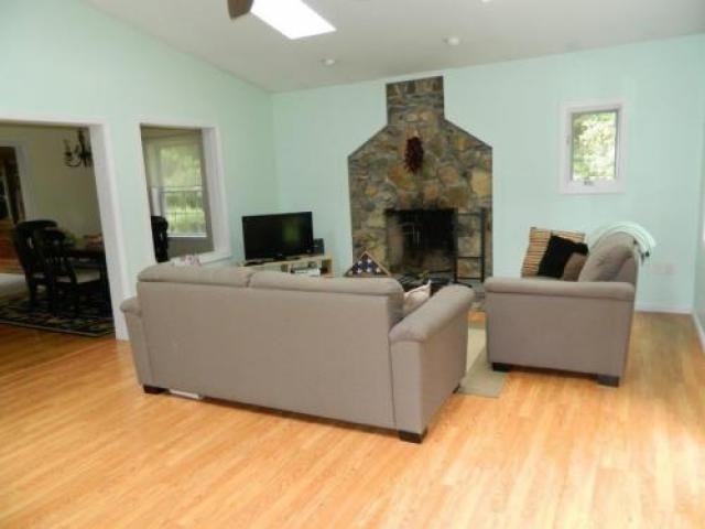 42 Cricket Dr - Photo 3 of 6