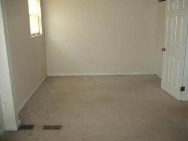 2505 Senator Ave - Photo 3 of 6