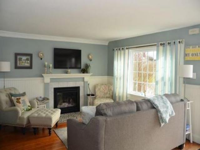 43 Feake Ave - Photo 2 of 6