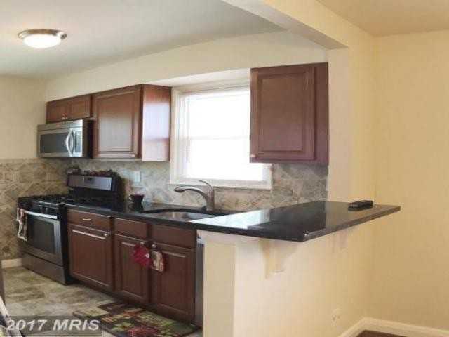 2531 Glencoe Rd - Photo 3 of 6