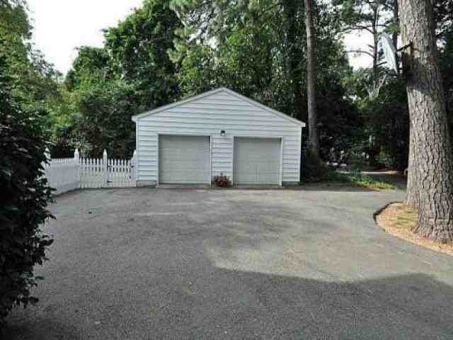 1207 N Shore Rd - Photo 3 of 6