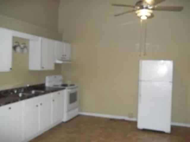 512 N Centre St - Photo 2 of 6