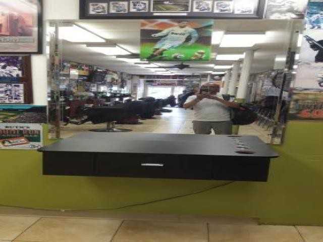 171 Broad St - Photo 2 of 5