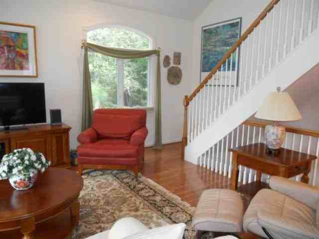 424 Black Gum Dr - Photo 3 of 6